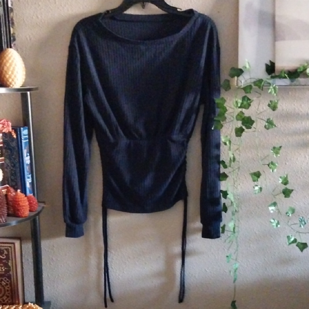 Women's Scoop Neck Bell Sleeve Sinch Waist Navy Rib Knit Blouse - Small